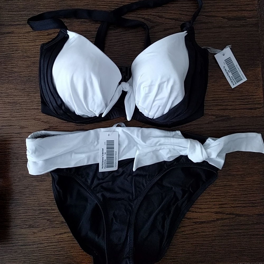NWT bikini